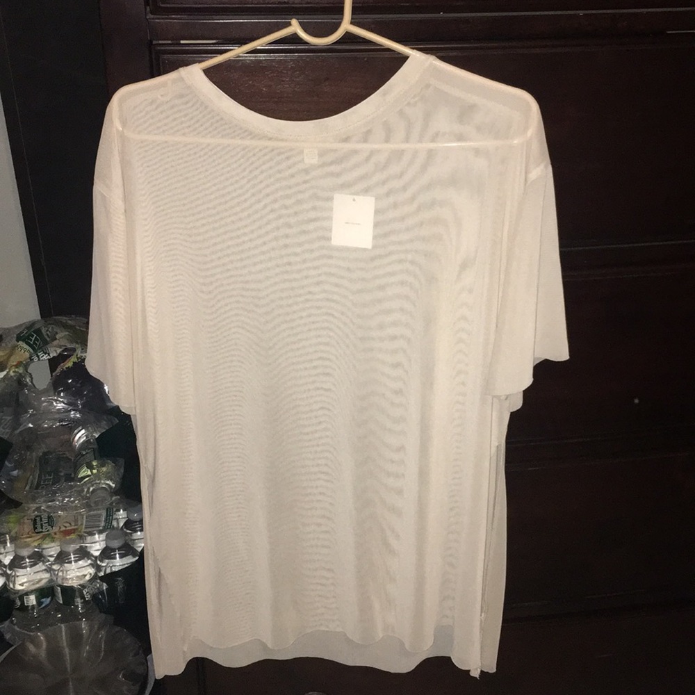 See through loose slots on side shirt